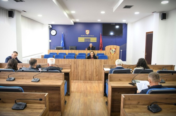 Mbahet mbledhja e rregullt e Komitetit për Politikë dhe Financa në Komunën e Podujevës